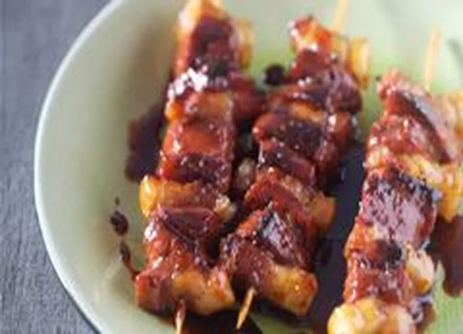 Brochettes de foie de veau laquées au miel