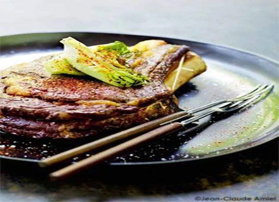 Côte de boeuf au four, coeurs de sucrines