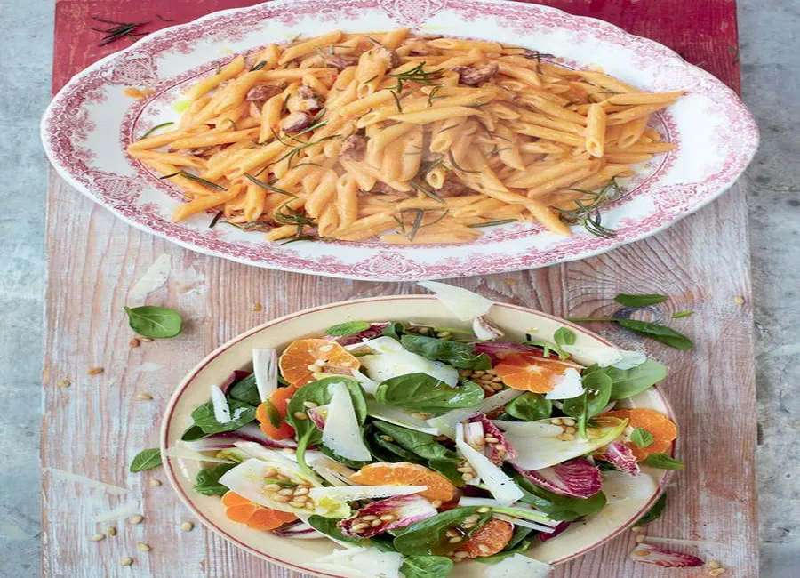 Carbonara au chorizo, salade catalane