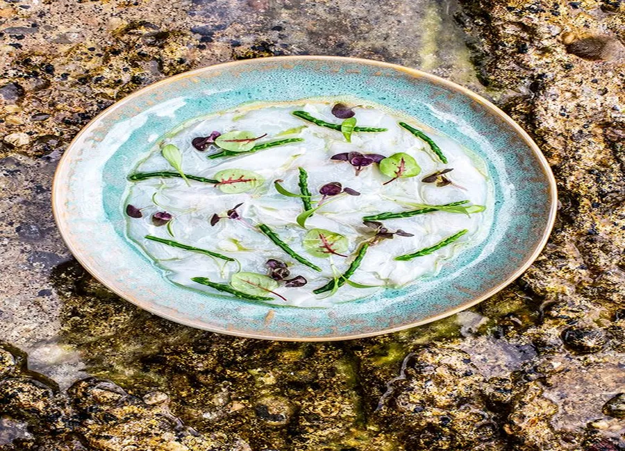 Carpaccio de loup, huile d'olive et citron