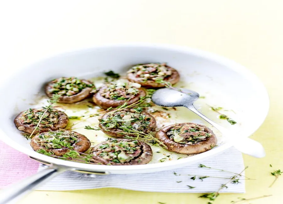 Champignons farcis au jambon de parme
