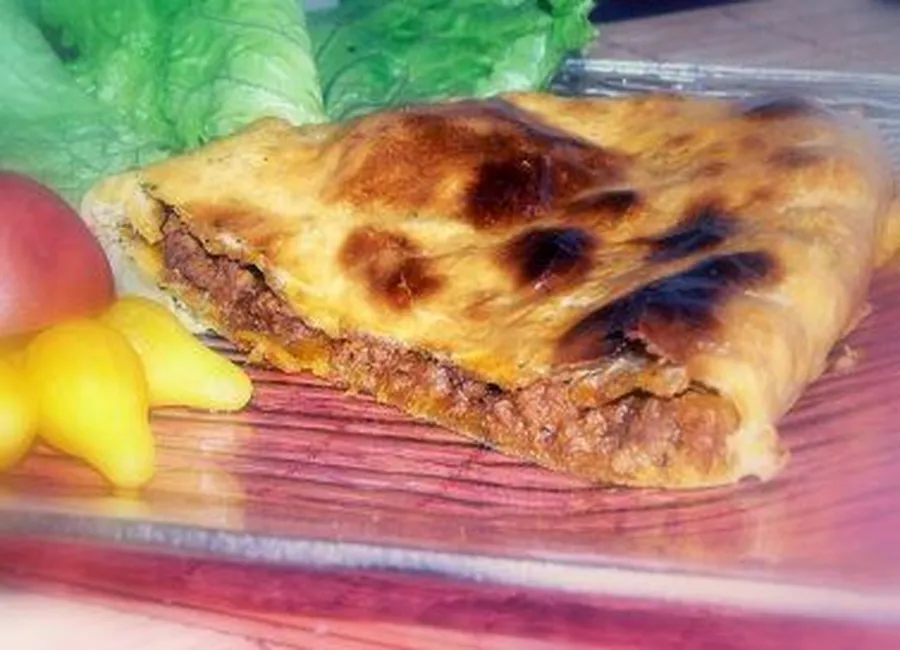 Chausson épicé à la viande