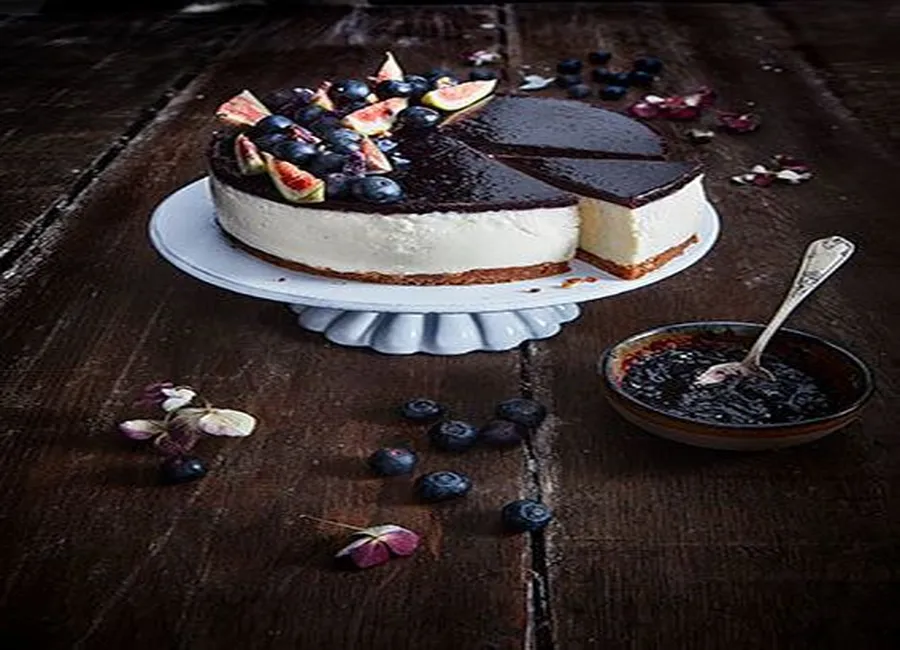 Cheesecake aux myrtilles et figues fraîches