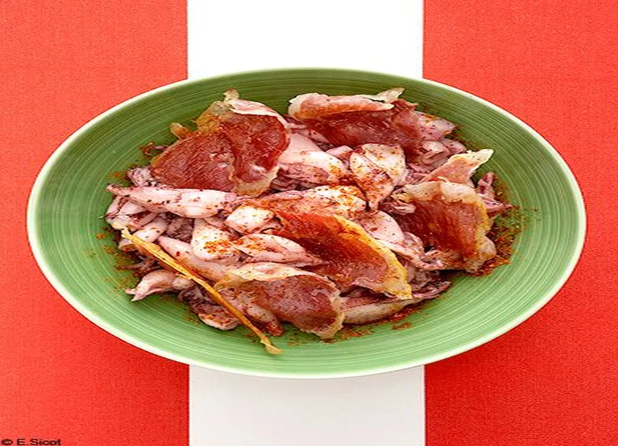Chipirons au jambon de bayonne