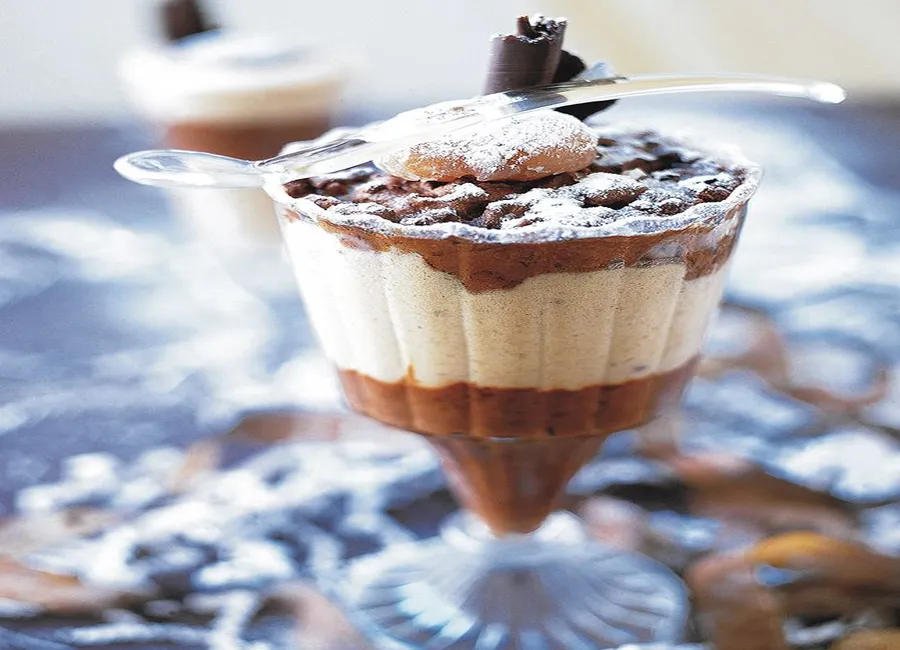 Coupe marron chocolat