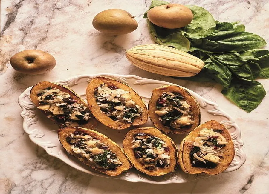 Courge spaghetti farcie à la pomme