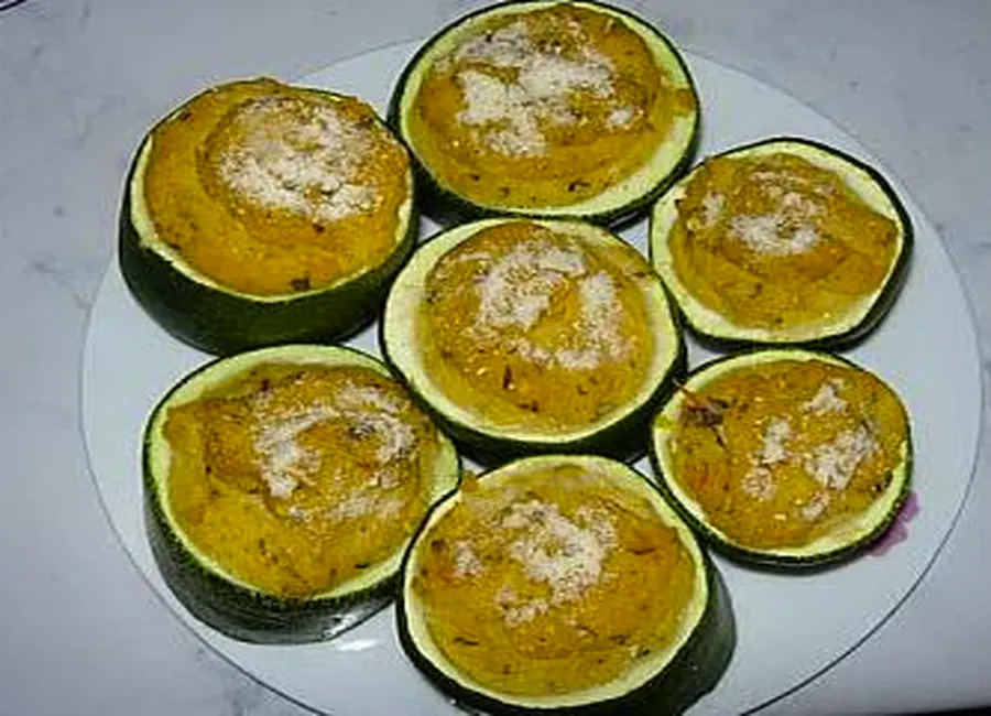 Courgettes farcies à la sarde