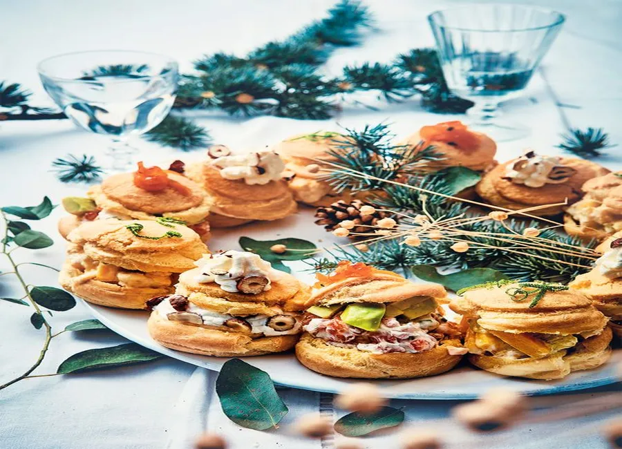 Couronne de choux salés truite fumée, crabe, et fromage