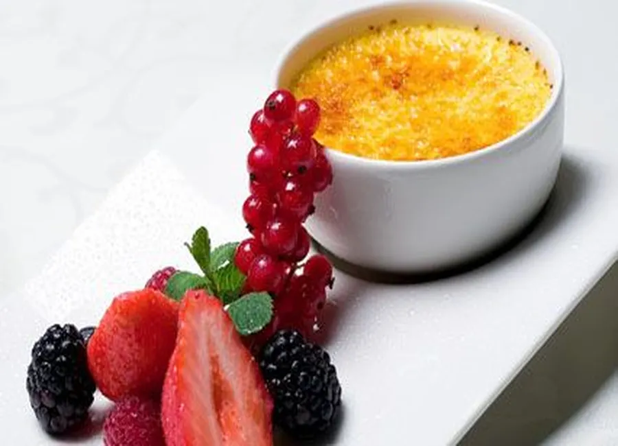 Crème brûlée aux fruits