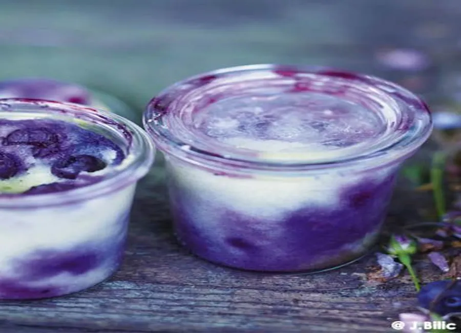 Crème d'amande aux myrtilles