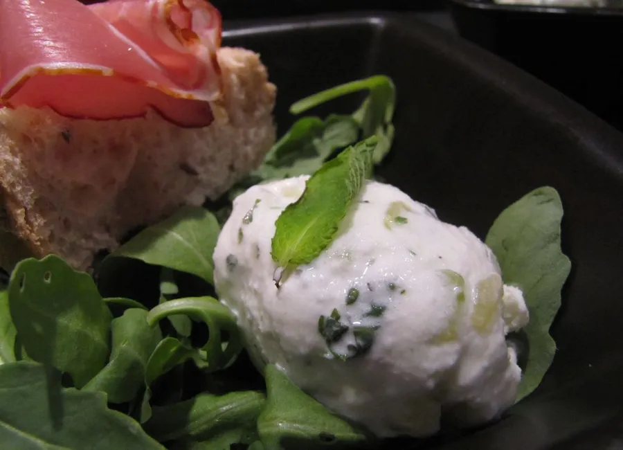 Crème glacée au tzatziki