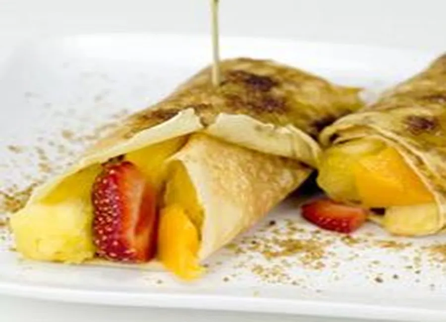 Crêpes au chocolat et aux fruits exotiques