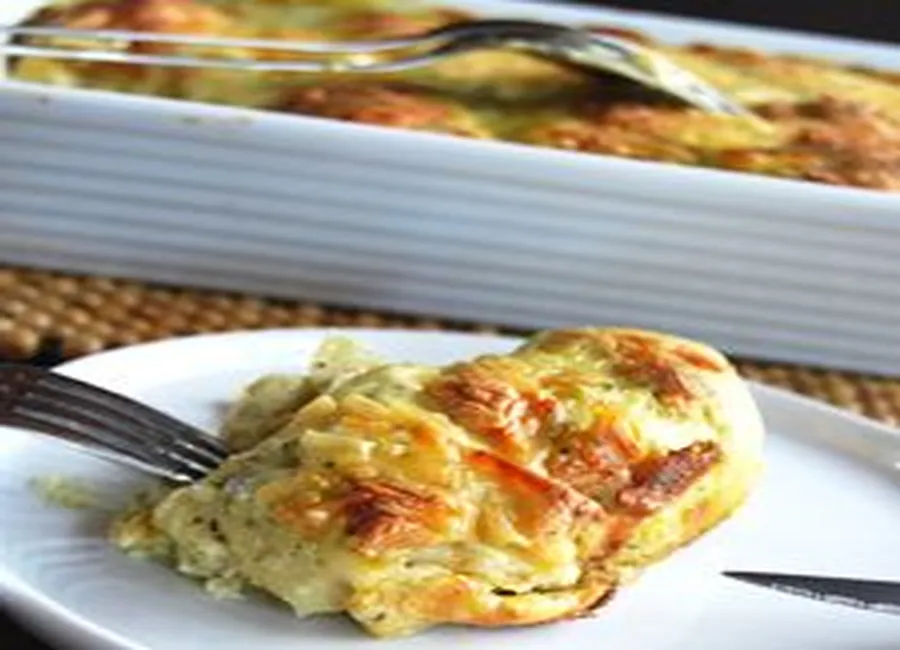 Crêpes gratinées au poulet et aux artichauts