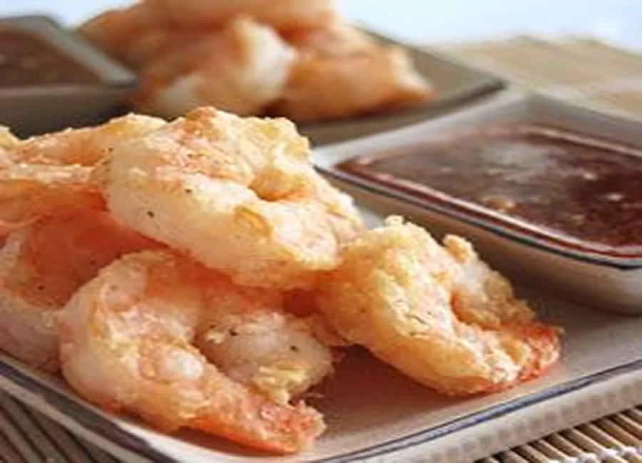 Crevettes croustillantes au miel épicé