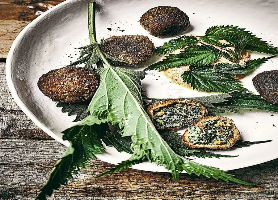 Croquettes d'orties et moules