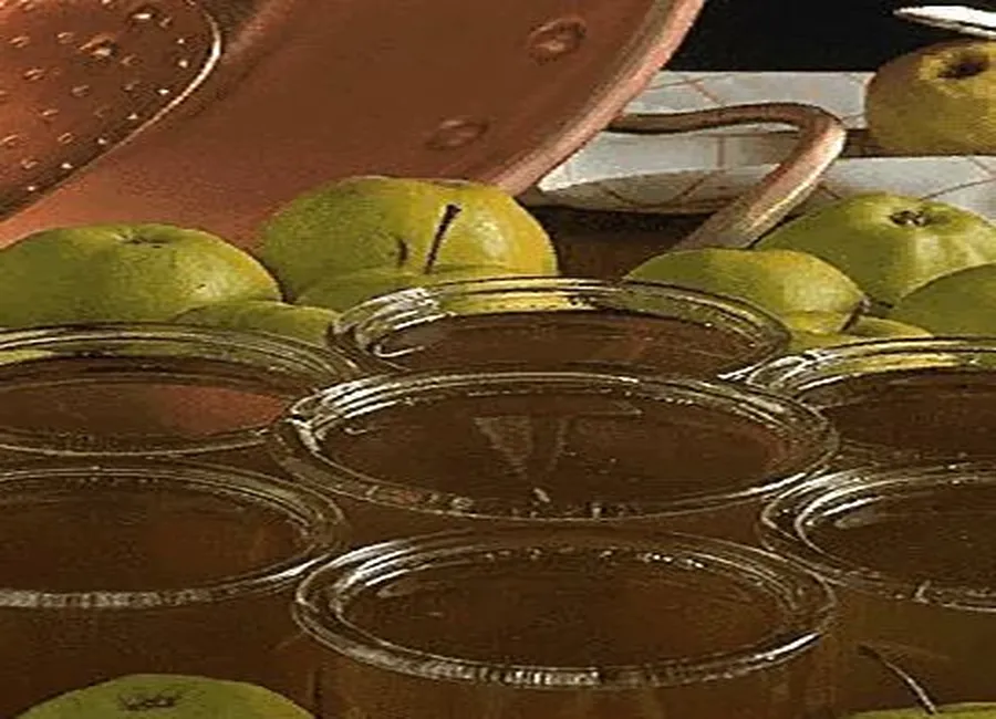 Gelée de pommes à la menthe
