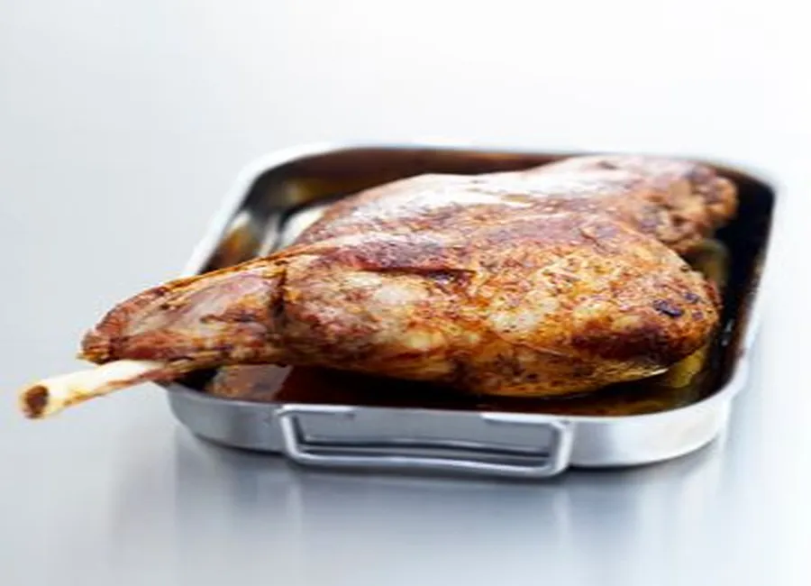 Gigot d'agneau rôti à l'orientale
