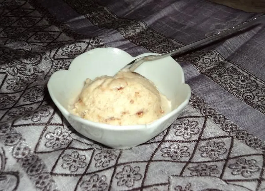 Glace et macarons à la chicorée