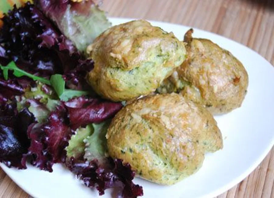 Gougères saumon chèvre épinard
