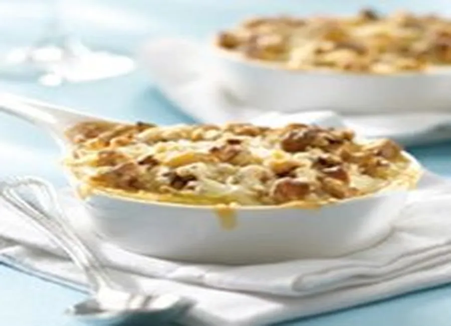 Gratin aux pommes de terre, aux poireaux et aux noix