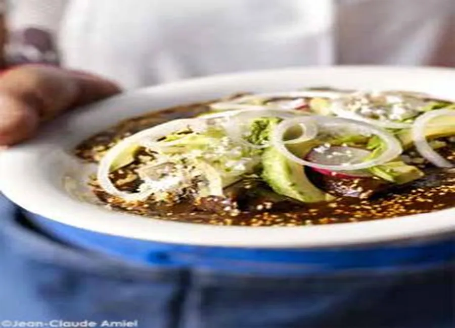 Poulet au mole poblano