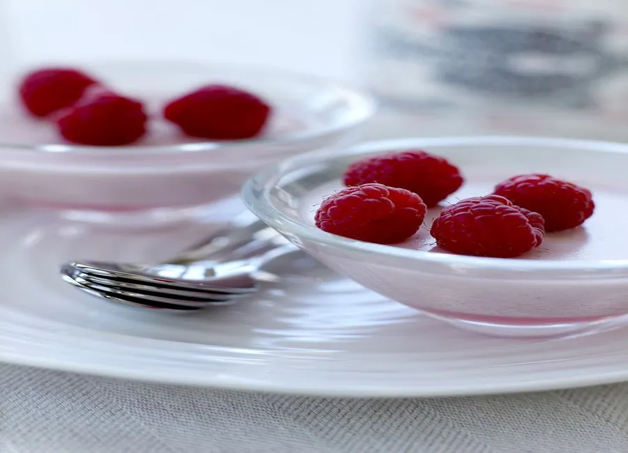 Panna cotta inratable aux framboises