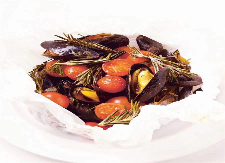 Papillotes de moules au romarin
