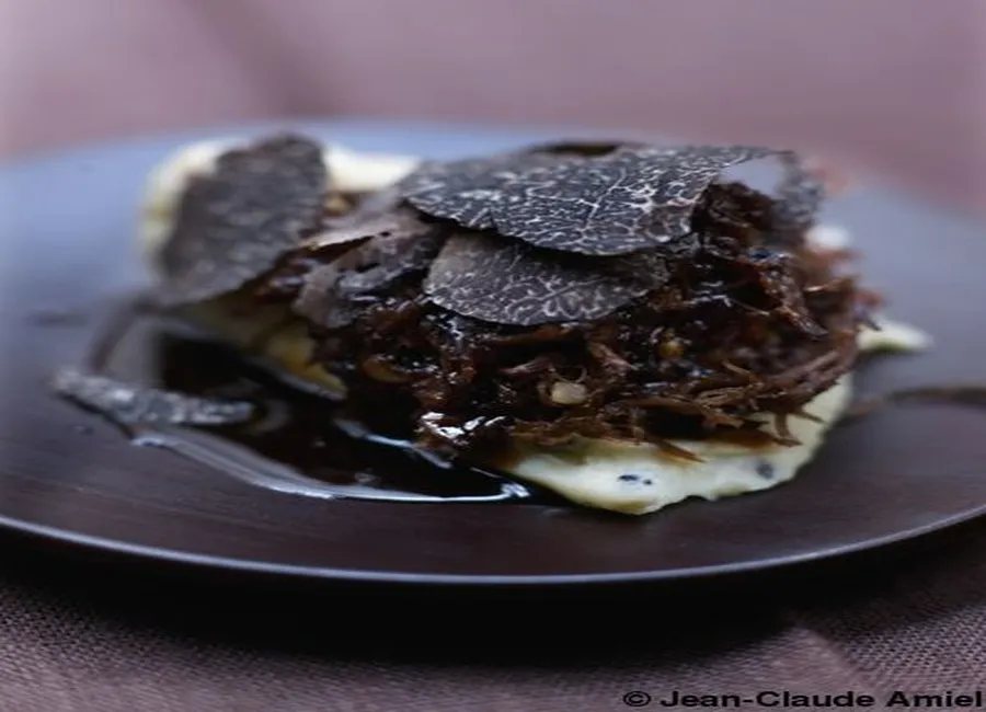 Parmentier de queue de boeuf et truffe noire
