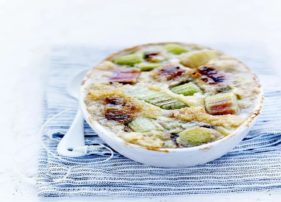 Parmentier de rhubarbe au quinoa