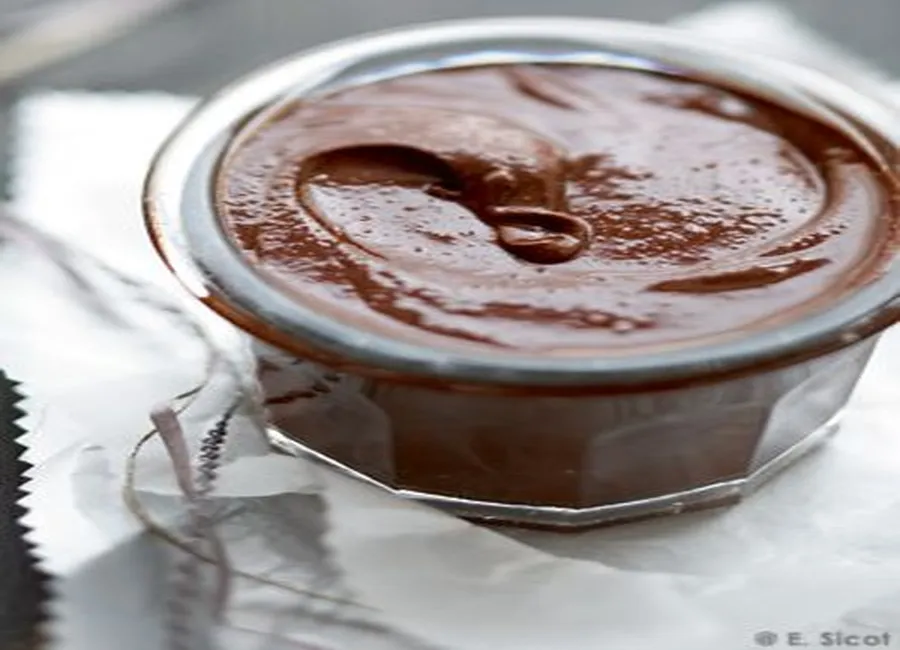 Pâte à tartiner chocolat-amandes