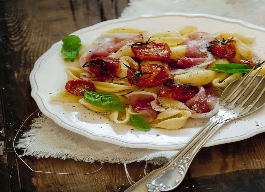 Pâtes au jambon cru