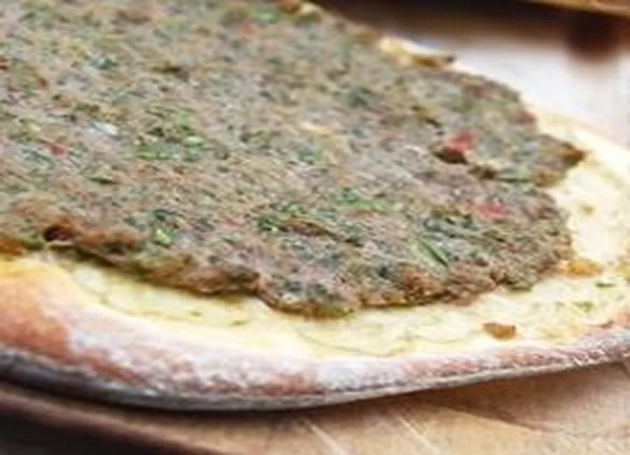 Pizzas arméniennes / lahmajouns