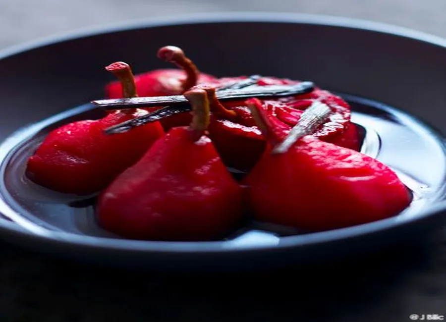 Poires, jus de cranberry