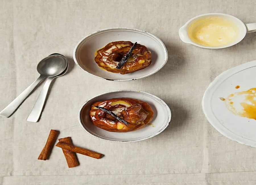 Pommes au four, crème anglaise