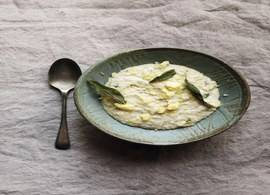 Porridge cheddar-sauge de trish deseine