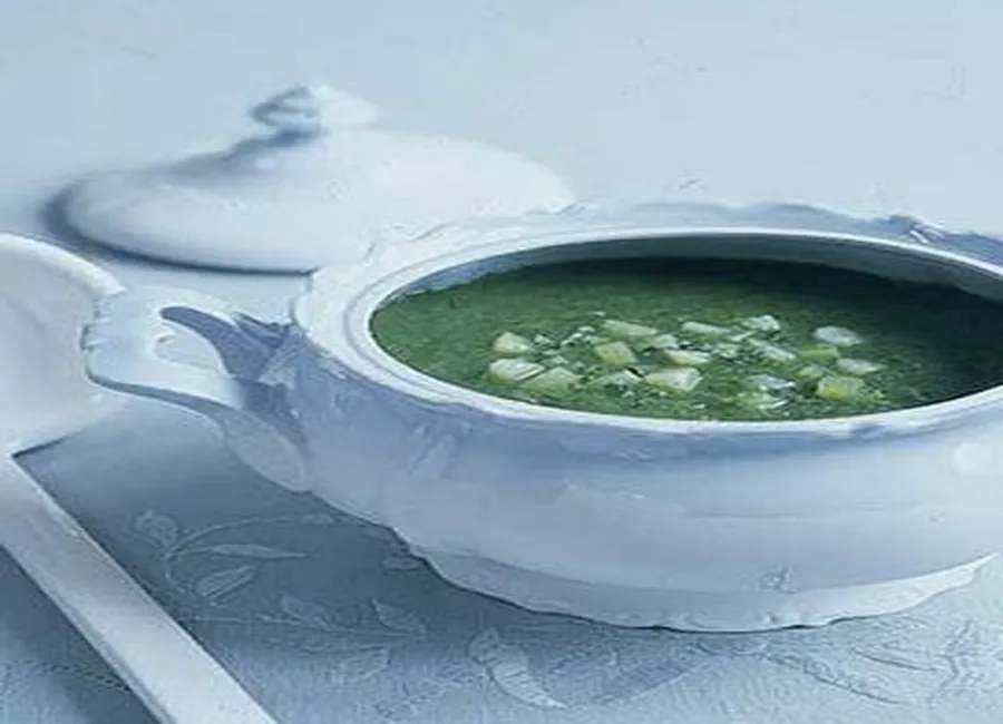 Potage au concombre divin de fraîcheur