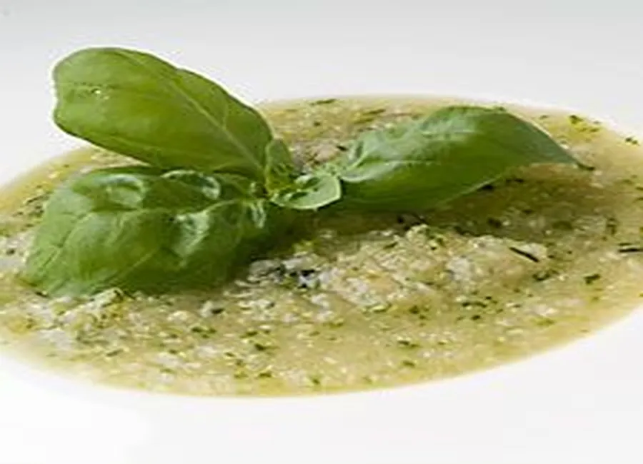 Potage céleri rave aux herbes