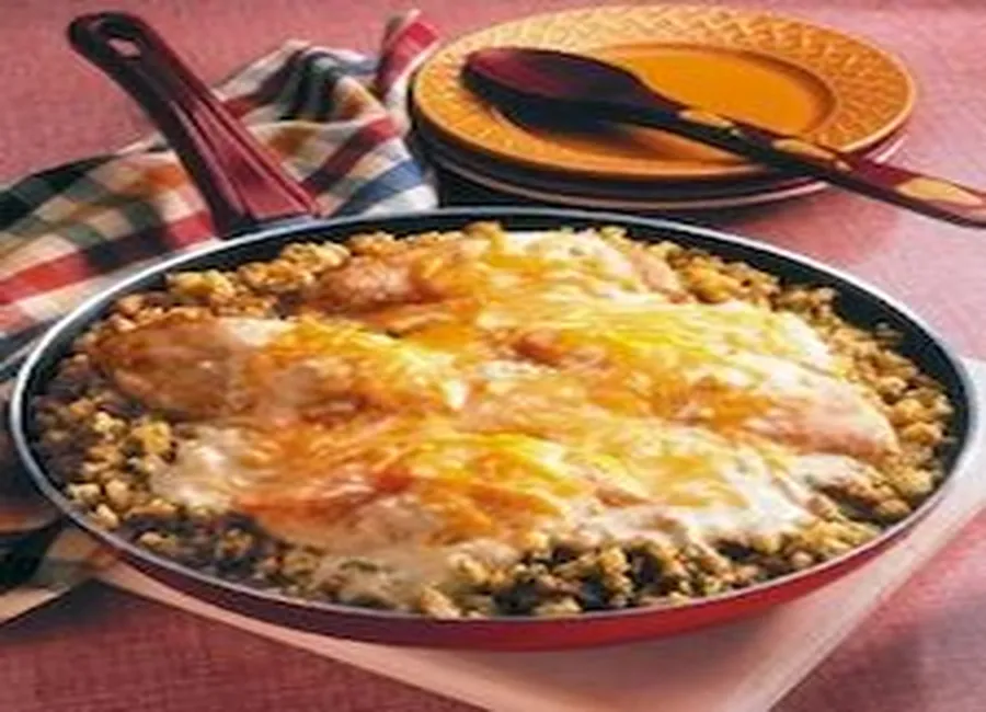 Poulet et farce à la poêle
