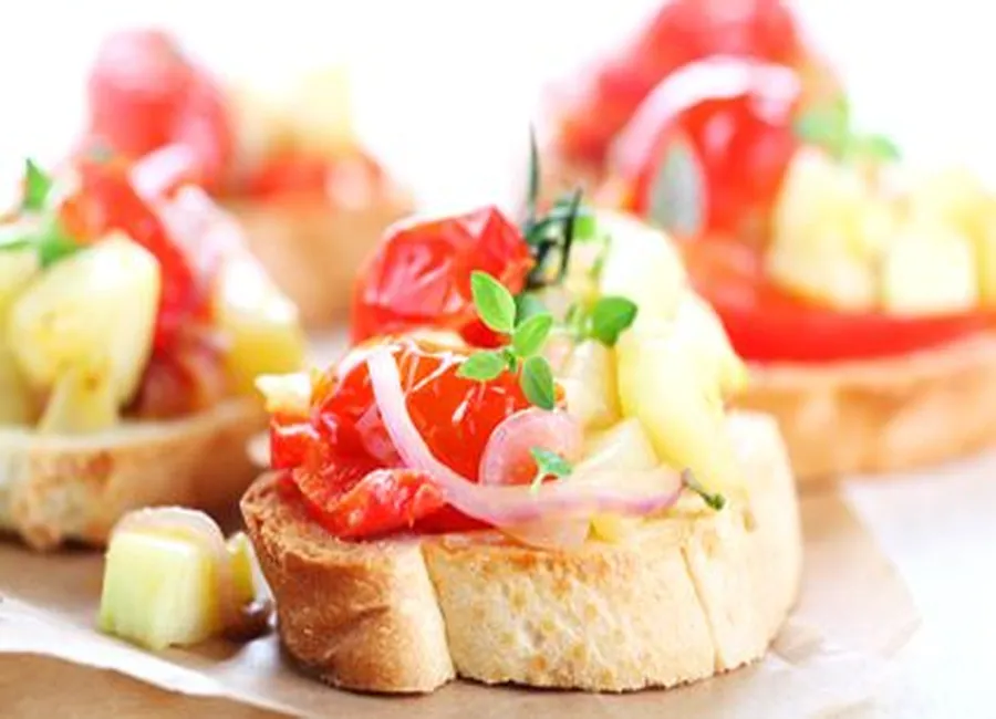Salade d'été au basilic