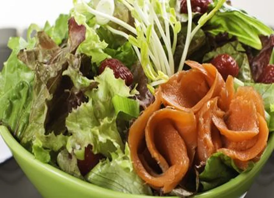 Salade de châtaignes au haddock fumé