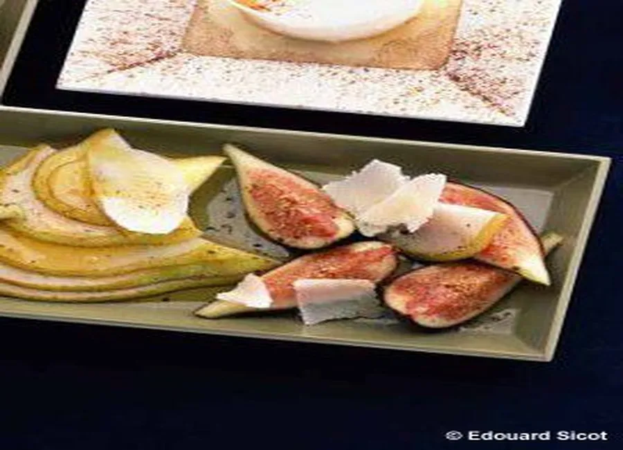 Salade de figues, poires et parmesan