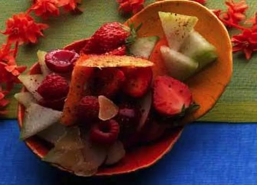 Salade de fruits d'été au tchaï