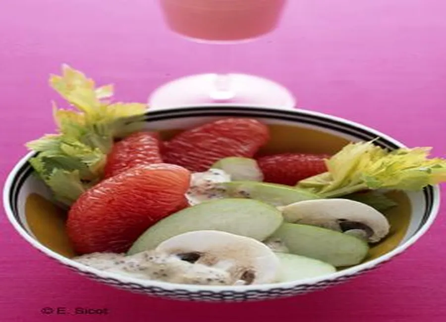 Salade de fruits et légumes à la moutarde