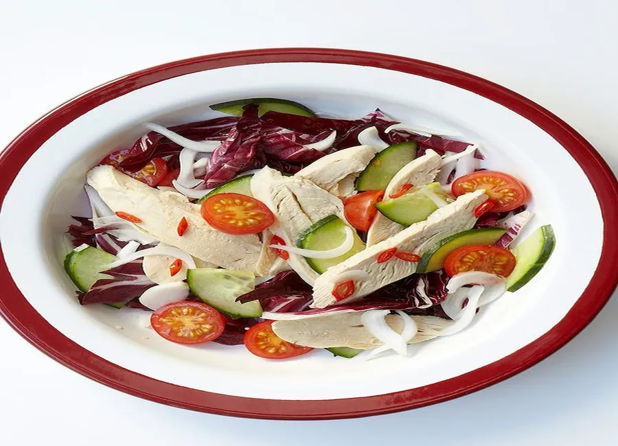 Salade de poulet pimentée