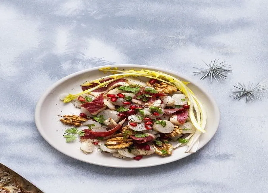 Salade de topinambours et magret de canard fumé