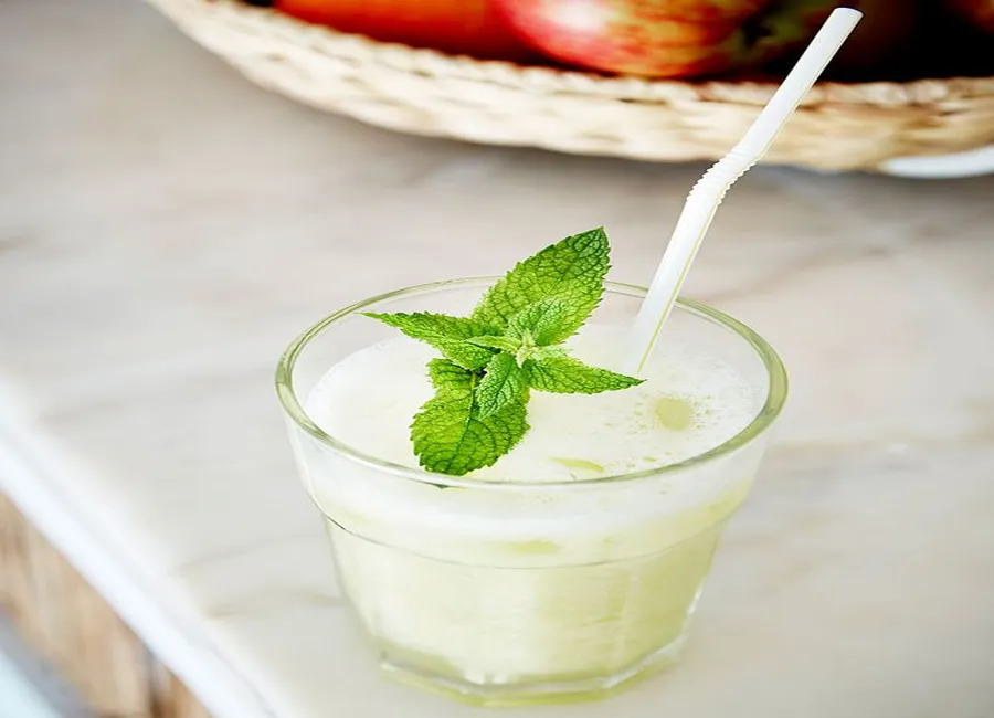 Smoothie melon-menthe