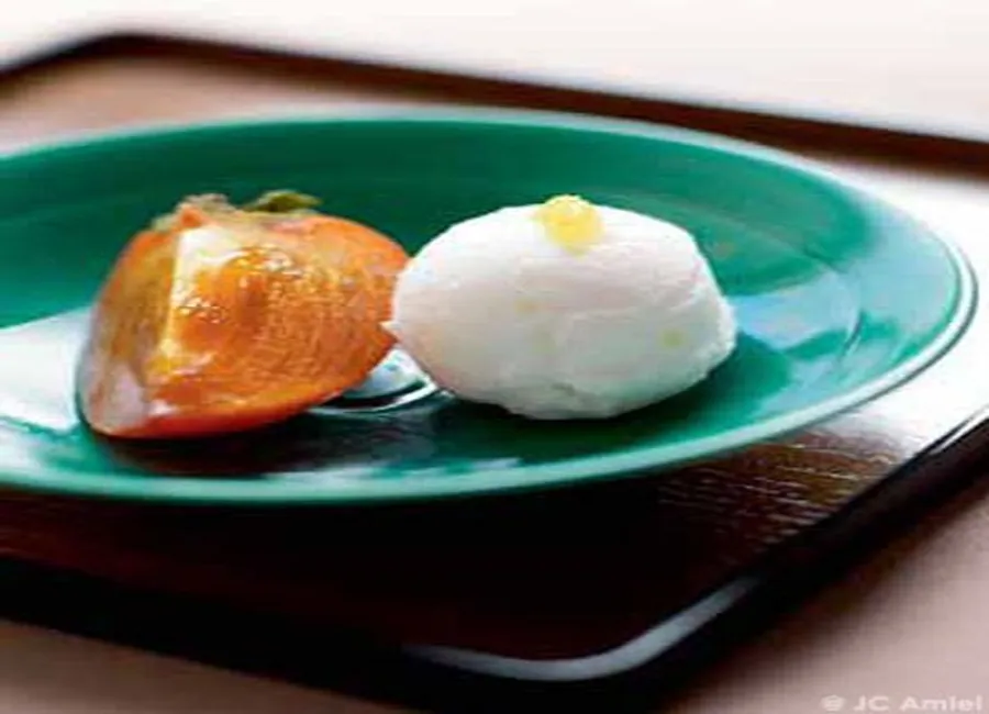 Sorbet au yuzu, kakis à la coque