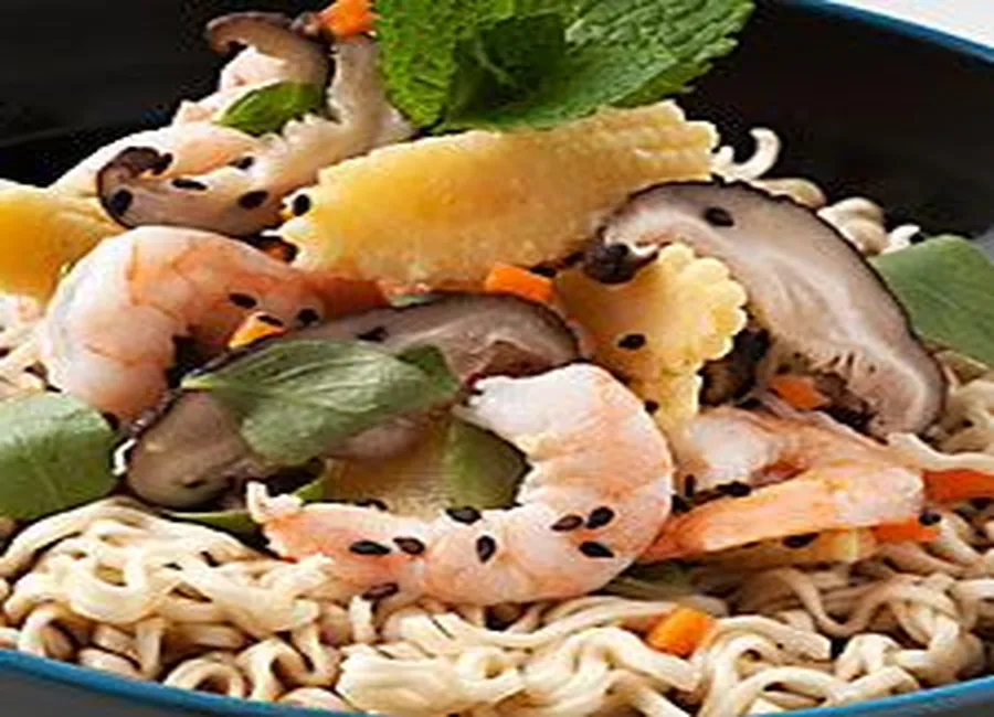 Soupe crevettes et nouilles