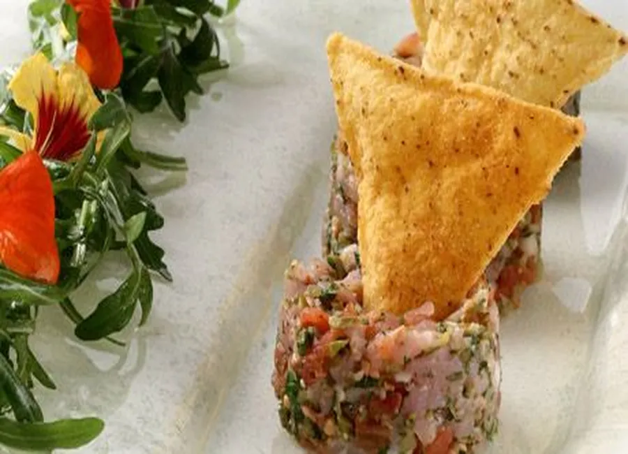 Tartare de veau et salade de roquette