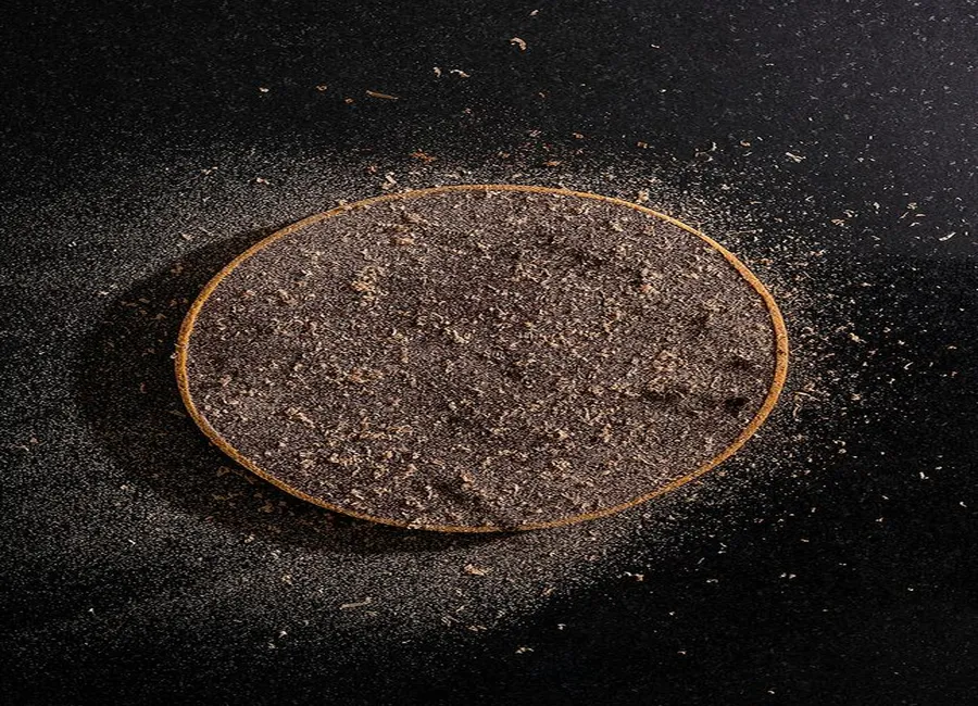 Tarte au chocolat noir et à la pâte à tartiner aux noisettes